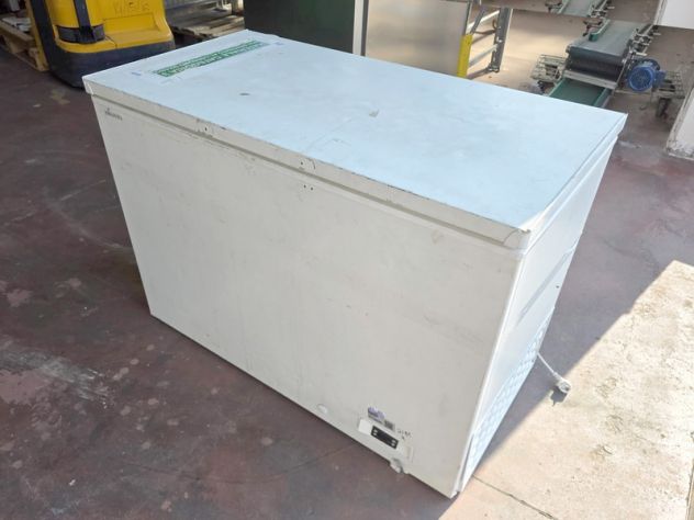 pozzetto freezer bianco usato
