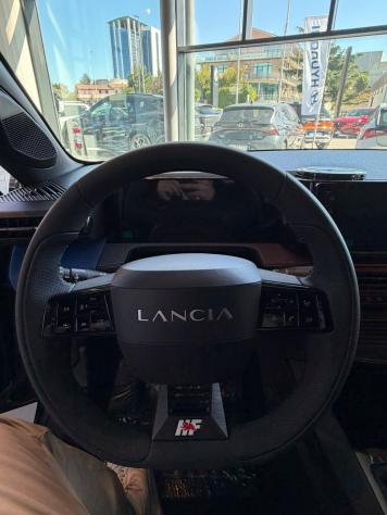 Lancia Ypsilon HF Ibrido 110cv HF Line e-DCT - Foto 8