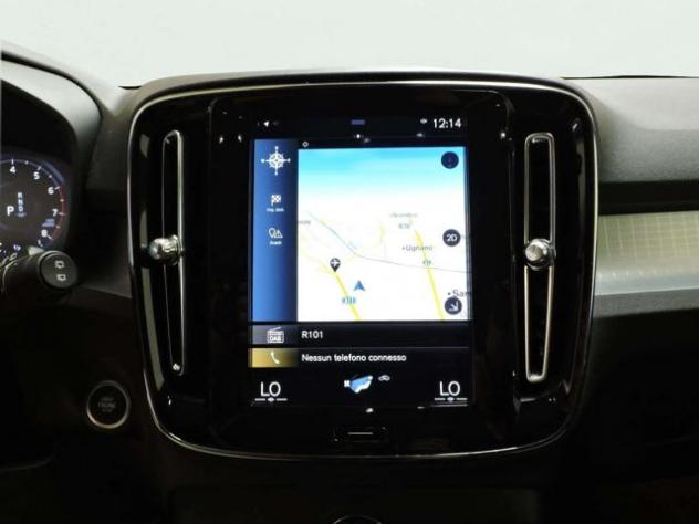 VOLVO XC40 T3 Geartronic Momentum Pro rif. 23952706 - Foto 10