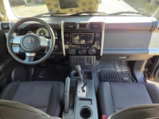 Toyota FJ Cruiser 4.0 benzina 239CV 2WD - Foto 10