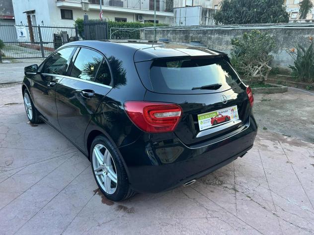 MERCEDES-BENZ A200 CDI 136CV 2015 SPORT - Foto 10