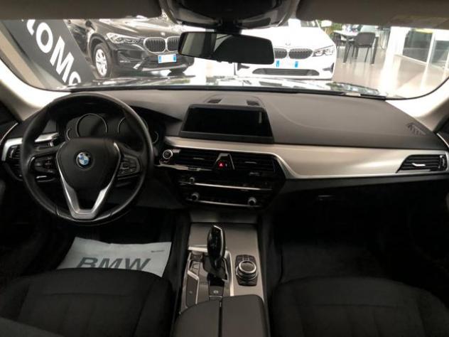 BMW 520 d xDrive Touring Business rif. 23821197 - Foto 8