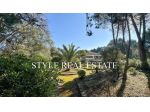 Villa bifamiliare indipendente a Noto con giardino e garage