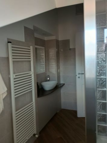 Splendido Trilocale mansardato ristrutturato e arredato - Foto 7