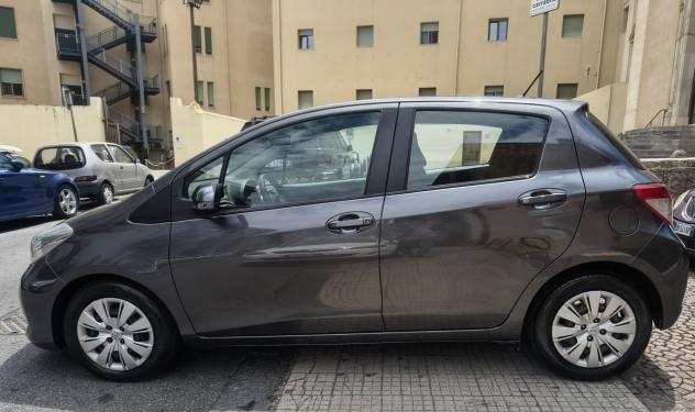 Toyota Yaris 1.4 D-4D 5 porte Style - KM 128000 - Foto 2