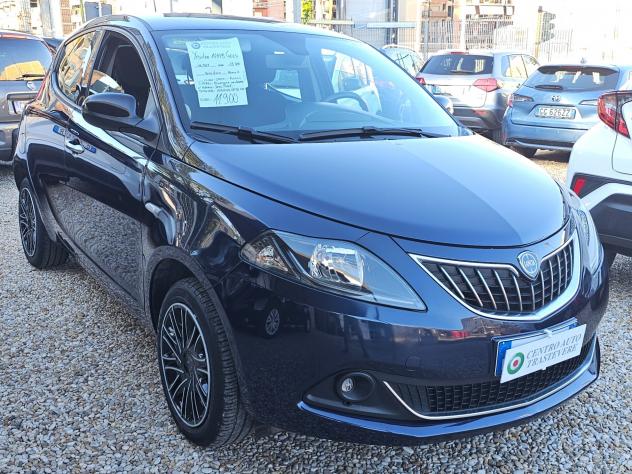 Lancia Ypsilon 1.0 FireFly 5 porte S&S Hybrid Ecochic Gold