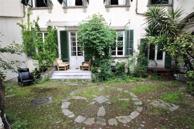 Appartamento in vendita a Lucca 500 mq Rif: 1121921