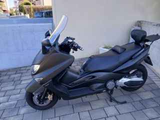 Yamaha T Max 500 Black +led+cupolino+bauletto..valuto permute con AUTO