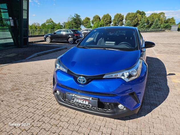 Toyota C-HR 1.8 Hybrid valutiamo usato /scambio - Foto 3