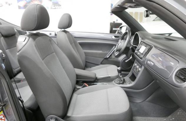 VOLKSWAGEN Maggiolino Cabrio 1.2 TSI Design rif. 24037154 - Foto 9