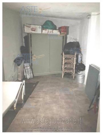 IMMOBILI-IMMOBILE COMMERCIALE-Via Antonio Anguissola 10 - Foto 3