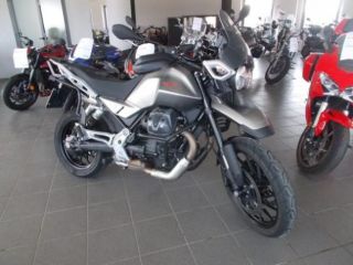 MOTO GUZZI V85 TT strada rif. 24097487