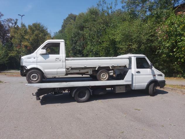 Iveco Daily 40 E 2.8 TD Basic N1 PATENTE C DEGLASSATO A PATENTE B - Foto 3