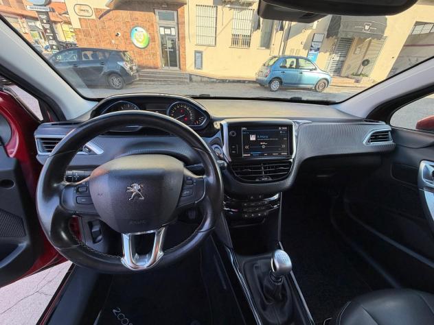 Peugeot 2008 BlueHDi 100 ALLURE - Foto 8