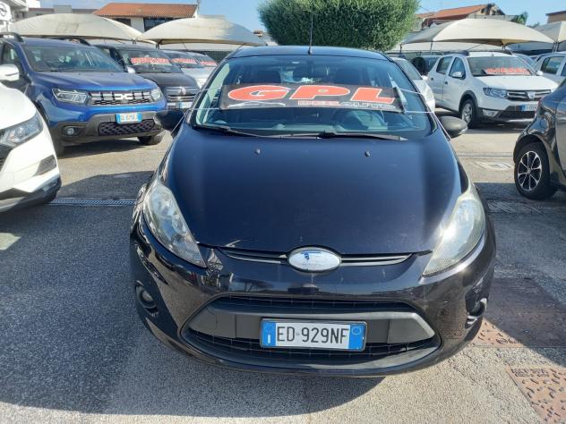 Ford Fiesta 1.2 Gpl Titanium 5 porte - Foto 10