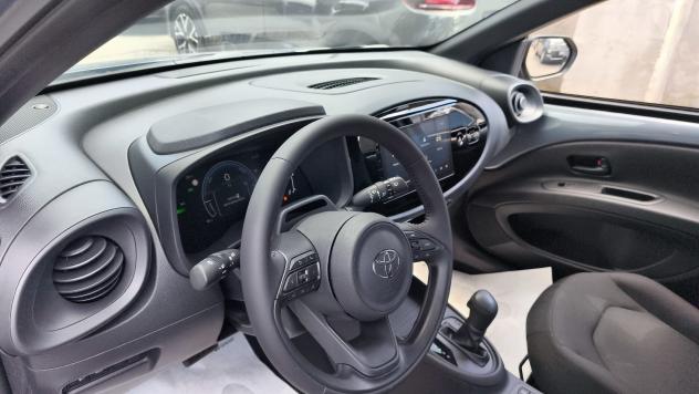 Toyota Aygo X 1.5 Hybrid 115 CV 5 porte KM0 2026 - Foto 7
