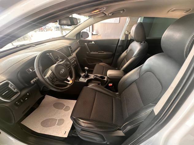 Kia Sportage 1.7 CRDI 2WD Active - Foto 8