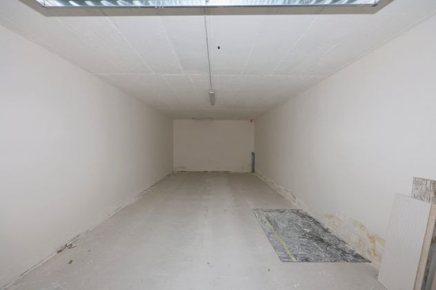 GARAGE SEMINTERRATO - Foto 4