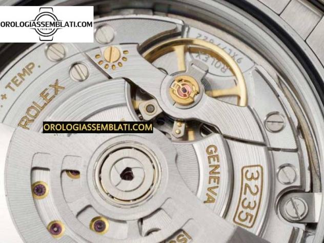 REPLICA ROLEX DATEJUST 41 SS LUNETTA SCANALATA 1:1 BEST EDITION ACCIAIO 904L GRIGIO VERDE QUADRANTE ROMANO SUL BRACCIALE JUBILEE 3235 - Foto 9