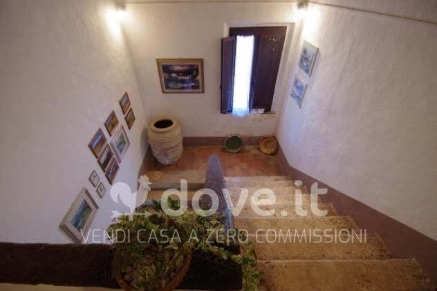 Rustico / Casale di 790 m² con più di 5 locali in vendita a Montepulciano - Foto 15