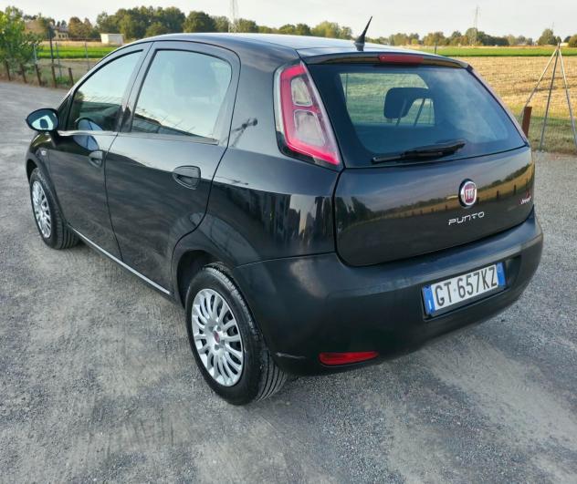 Fiat Punto 1.3 MJT II 75 CV 5 porte Lounge - Foto 5