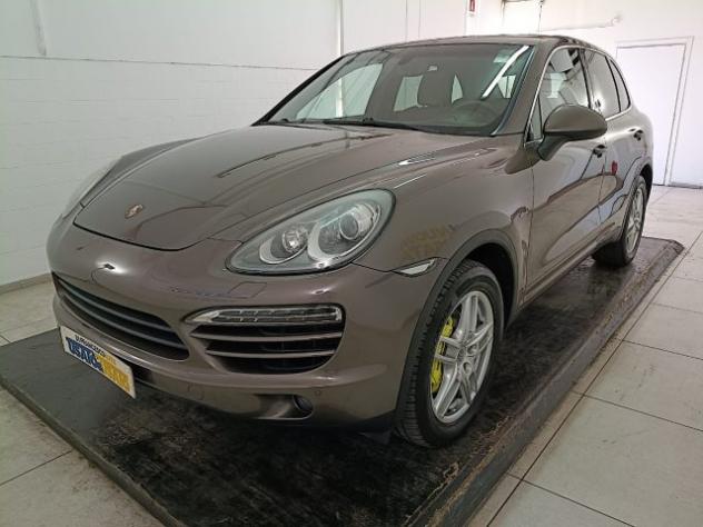 PORSCHE Cayenne 3.0 V6 tdi 245cv tiptronic rif. 23978782