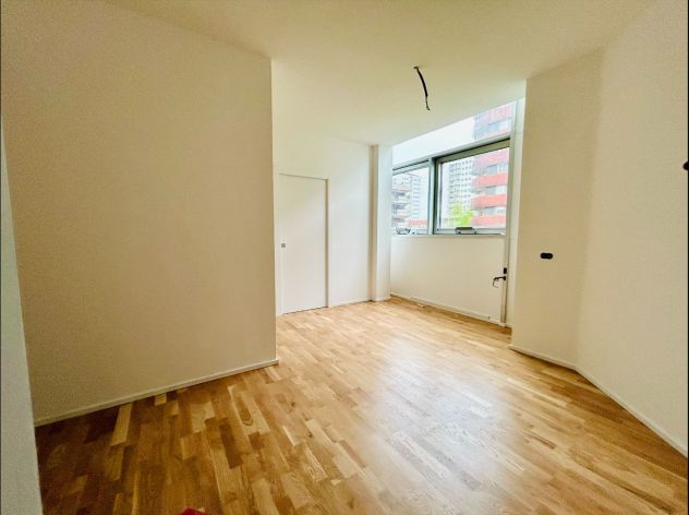 VENDESI 3 LOCALI RISTRUTTURATO A NUOVO IN VIA TRASIMENO - Foto 3