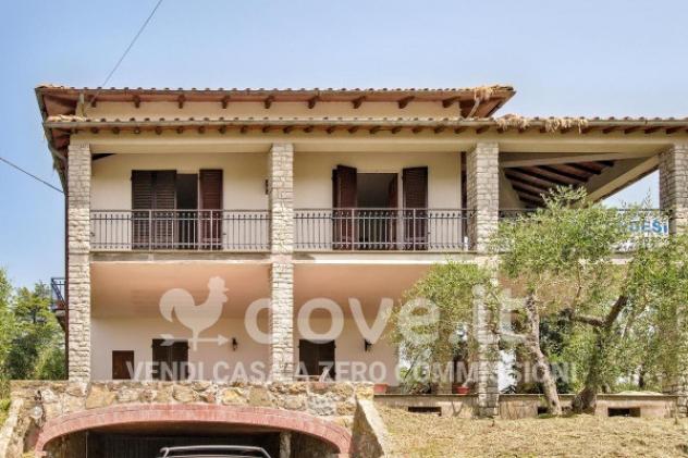 Villa di 300 m² con 5 locali e box auto doppio in vendita a Sinalunga - Foto 6