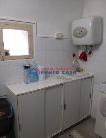CENTRO STORICO – Via Osorio – Monolocale al piano ammezzato + w.c. – 40 mq ca. Buone condizioni, ottima posizione. Euro 40 mila CL G - Foto 8
