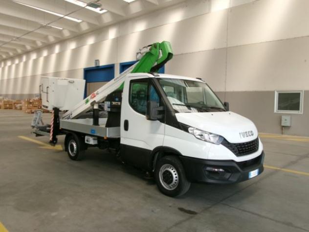 IVECO DAILY 35S14 2.3JTD 140CV EURO6 rif. 22407858 - Foto 2