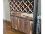 Dispensa / cantina stile industrial