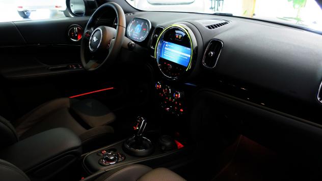 Mini Cooper D Countryman 2.0 150CV AUTOMATICA CLASSIC MIDNIGHT BLACK II - FULL LED NAV FULL DISPLAY PELLE CLIMA BZ PREMIUM PA - Foto 5