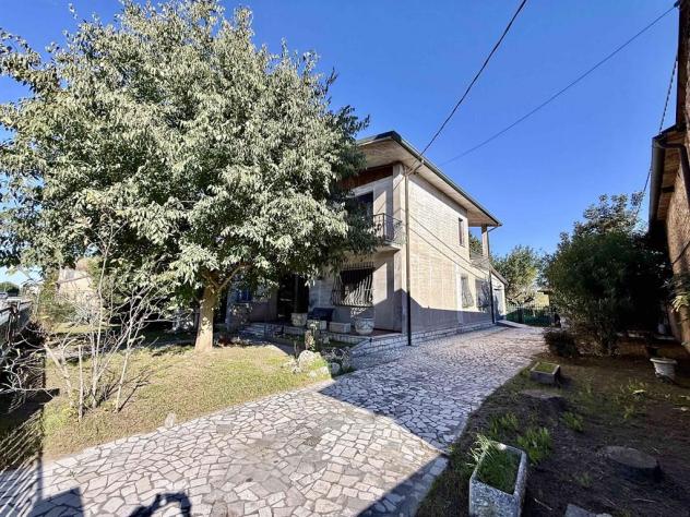 “La casa delle 2 dimore” con 2 appartamenti e parchetto alberato - Foto 6