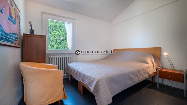 PRELATO: Un gioiello a fano, zona prelato: villa con anima e lusso contemporaneo.
in località prelato di fano, in una delle zone collinari più esclusi - Foto 12