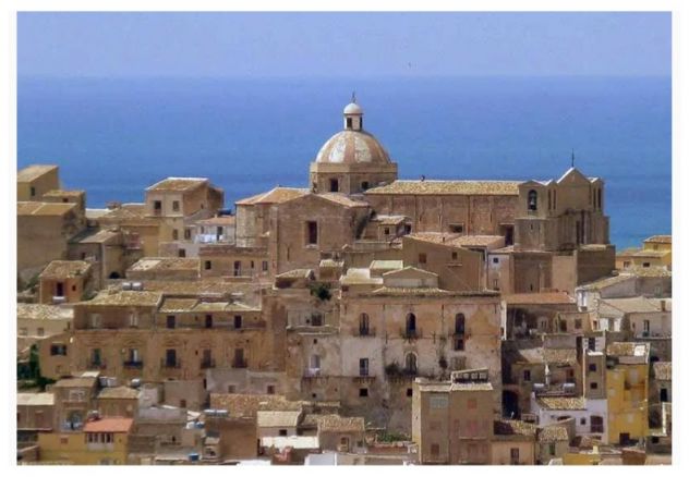 Svendo grande appartamento zona mare Sicilia