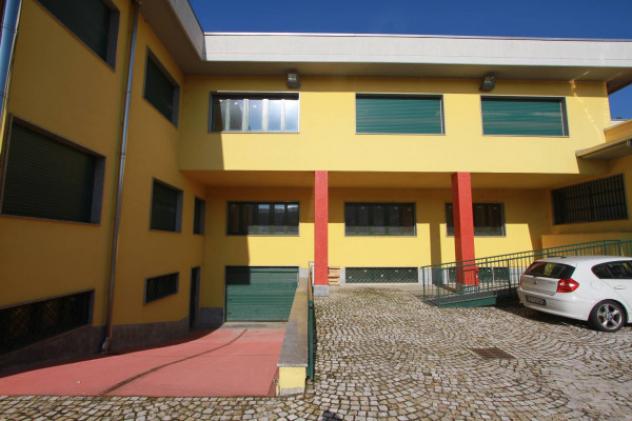 Immobile di 1731 m² con più di 5 locali in vendita a Pero - Foto 9