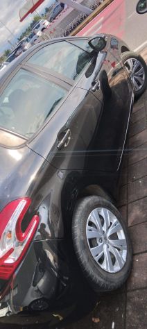 Peugeot 208 1.0 Benzina con 95000km unica proprietaria - Foto 3