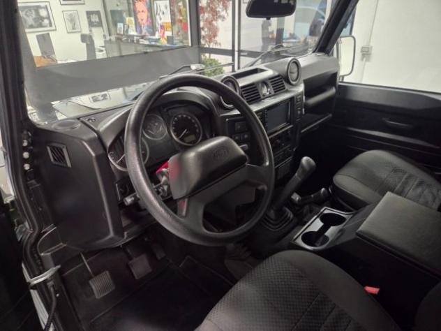 LAND ROVER Defender 110 2.4 TD4 7 POSTI AUTOVETTURA rif. 24182638 - Foto 7