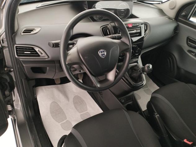 Lancia Ypsilon 1.2 69 CV Silver - NEOPATENTATI - Foto 8