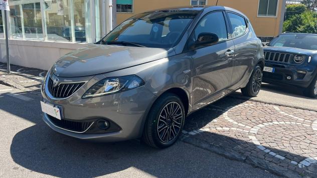 Lancia Ypsilon 1.0 FireFly 5 porte S&S Hybrid Gold