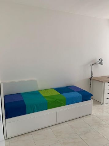 STANZA SINGOLA VICINO OSPEDALE SAN PAOLO LIBERA SUBITO - Foto 2