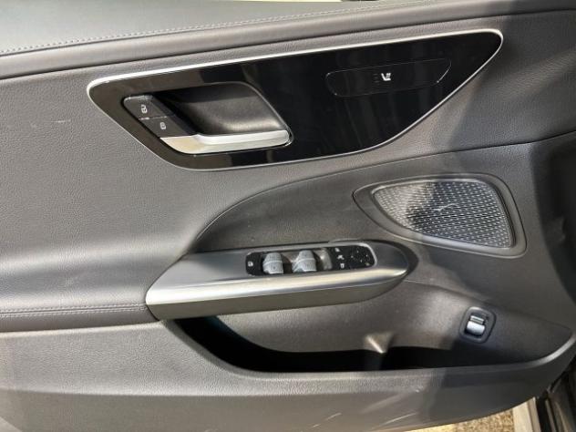 MERCEDES-BENZ C 200 Mild hybrid S.W. AMG Line Advanced rif. 22494458 - Foto 10