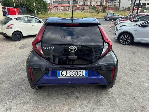 86000KM Toyota Aygo X 1.0 BENZ 2022 Lounge - Foto 4