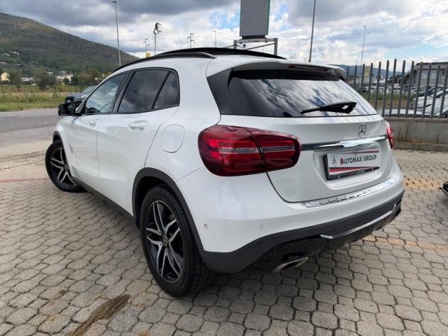 Mercedes-benz GLA 200 d Automatic 4Matic Premium Night Edition - Foto 3
