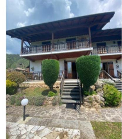 Immobile in asta di 140 m², box auto in vendita a Fino del Monte - Foto 2