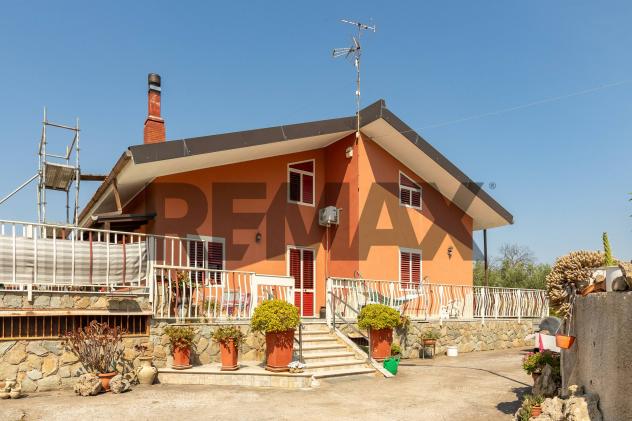 Casa Indipendente in vendita a Melilli, Villasmundo
