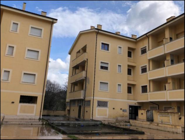 Immobile in asta di 57 m² con più di 5 locali e box auto doppio in vendita a Terni - Foto 5