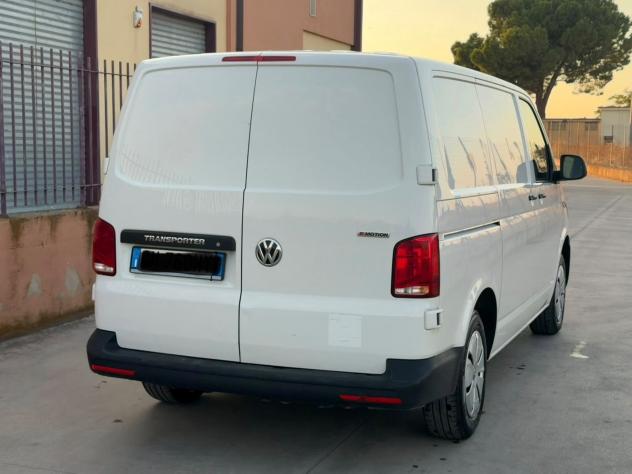 Volkswagen Transporter 2.0 TDI 150CV DSG PC Furgone - Foto 4