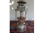 Antica lampada a kerosene