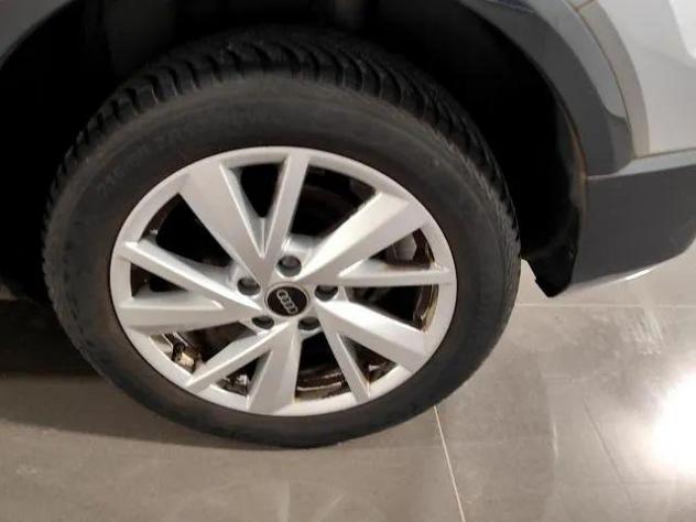 AUDI - Q2 - 35 TFSI S tronic Business Advanced - Foto 7